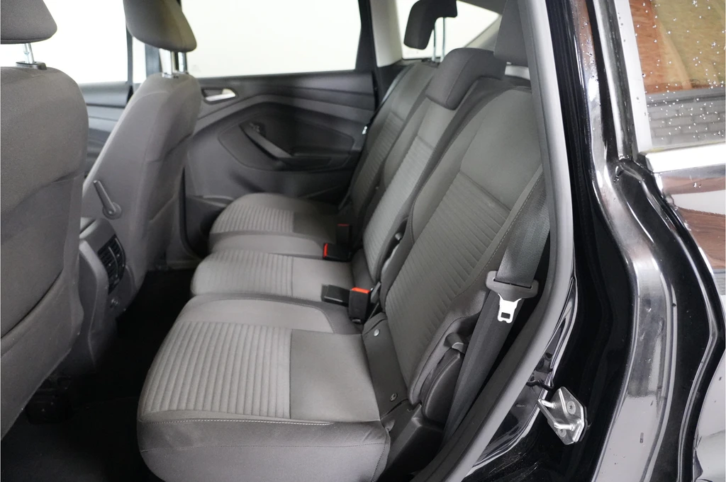 Ford C-MAX – foto 17