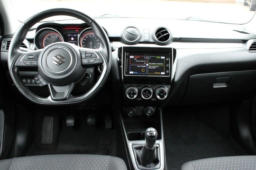 Suzuki Swift – foto 8
