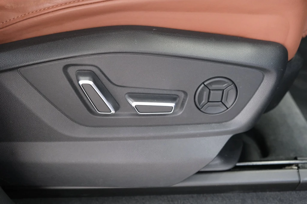 Audi Q7 – foto 18