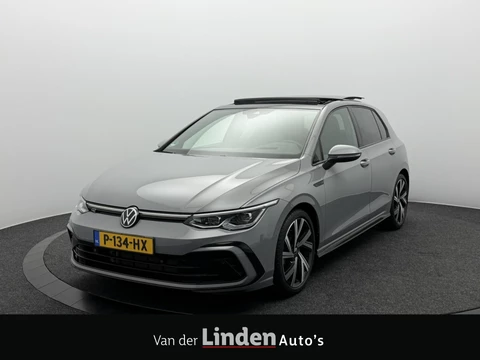 Volkswagen Golf 1.5 TSI R-Line Business | IQ Light | Panoramadak | Head-Up Display | Camera