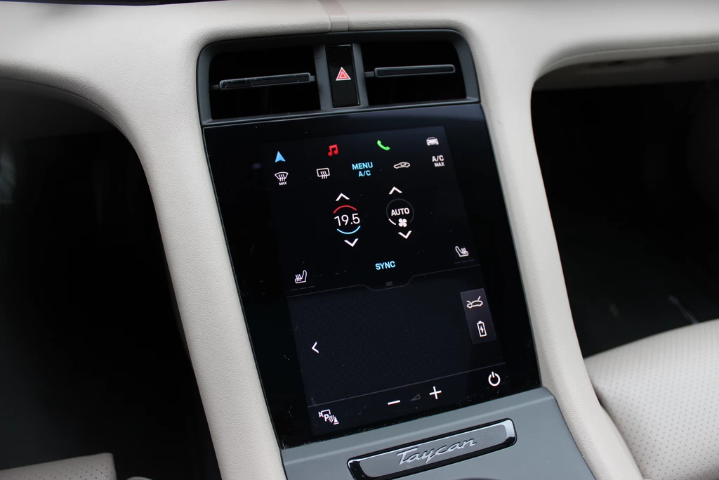 Porsche Taycan – foto 30