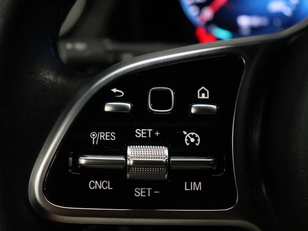 Mercedes-Benz EQA – foto 14