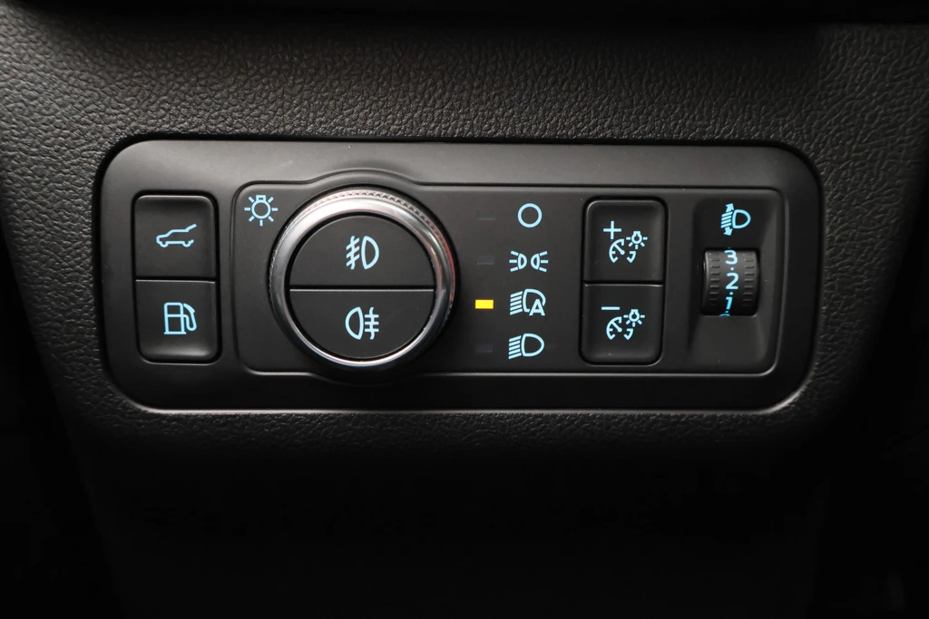 Ford Kuga – foto 36