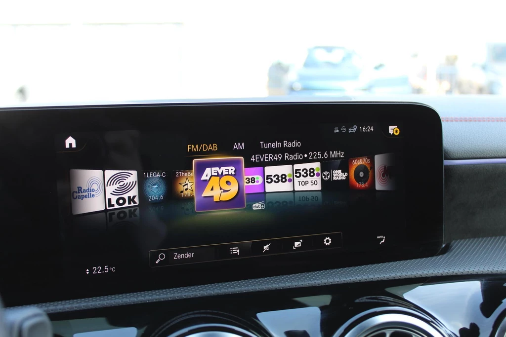 Mercedes-Benz CLA – foto 36