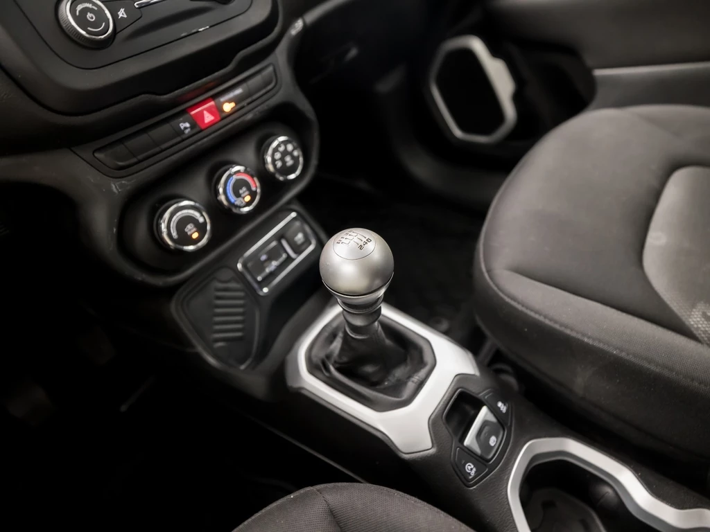 Jeep Renegade – foto 13