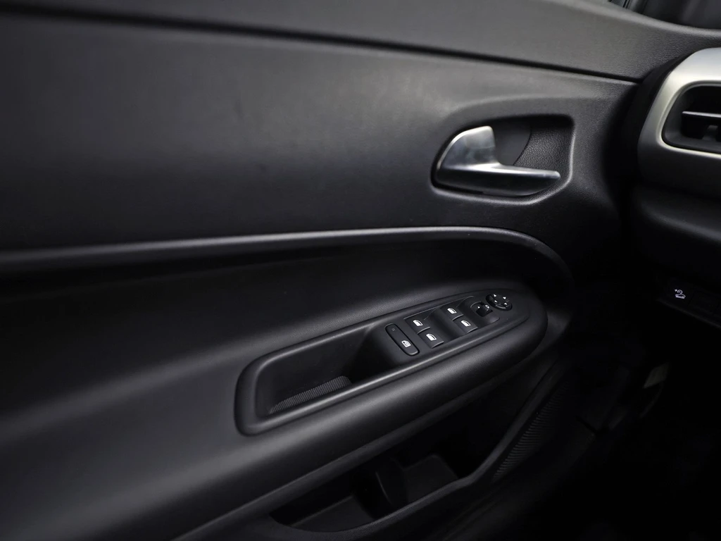 Jeep Avenger – foto 26