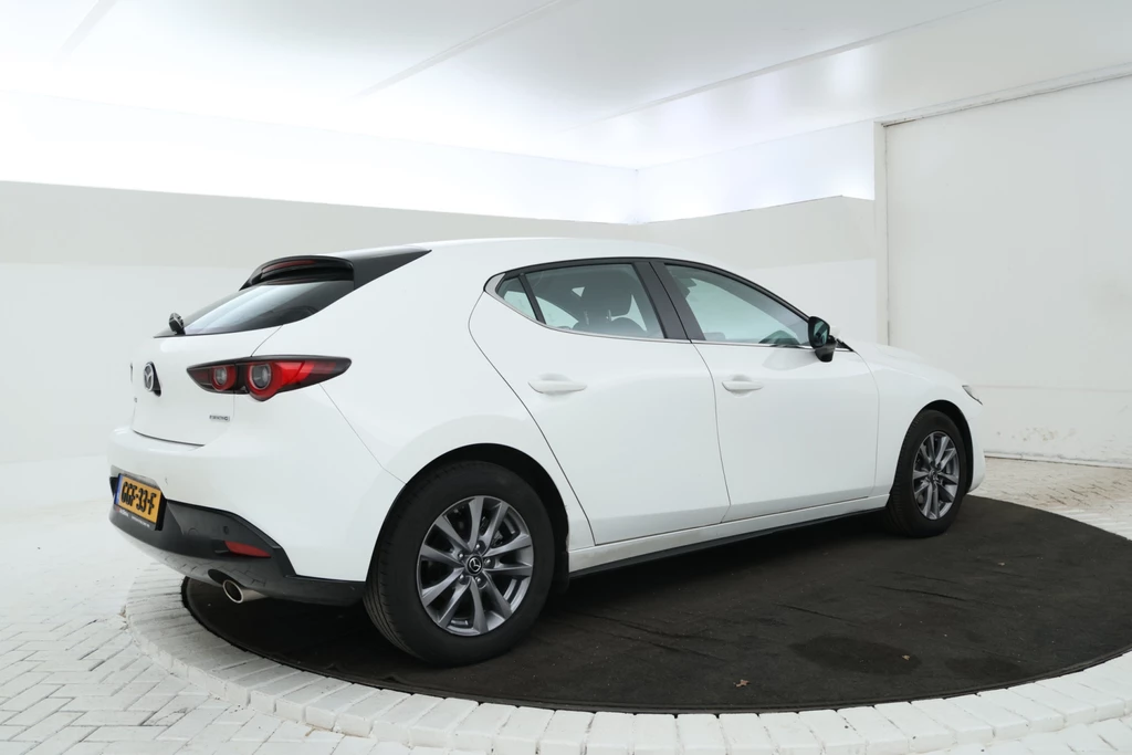 Mazda 3 – foto 4