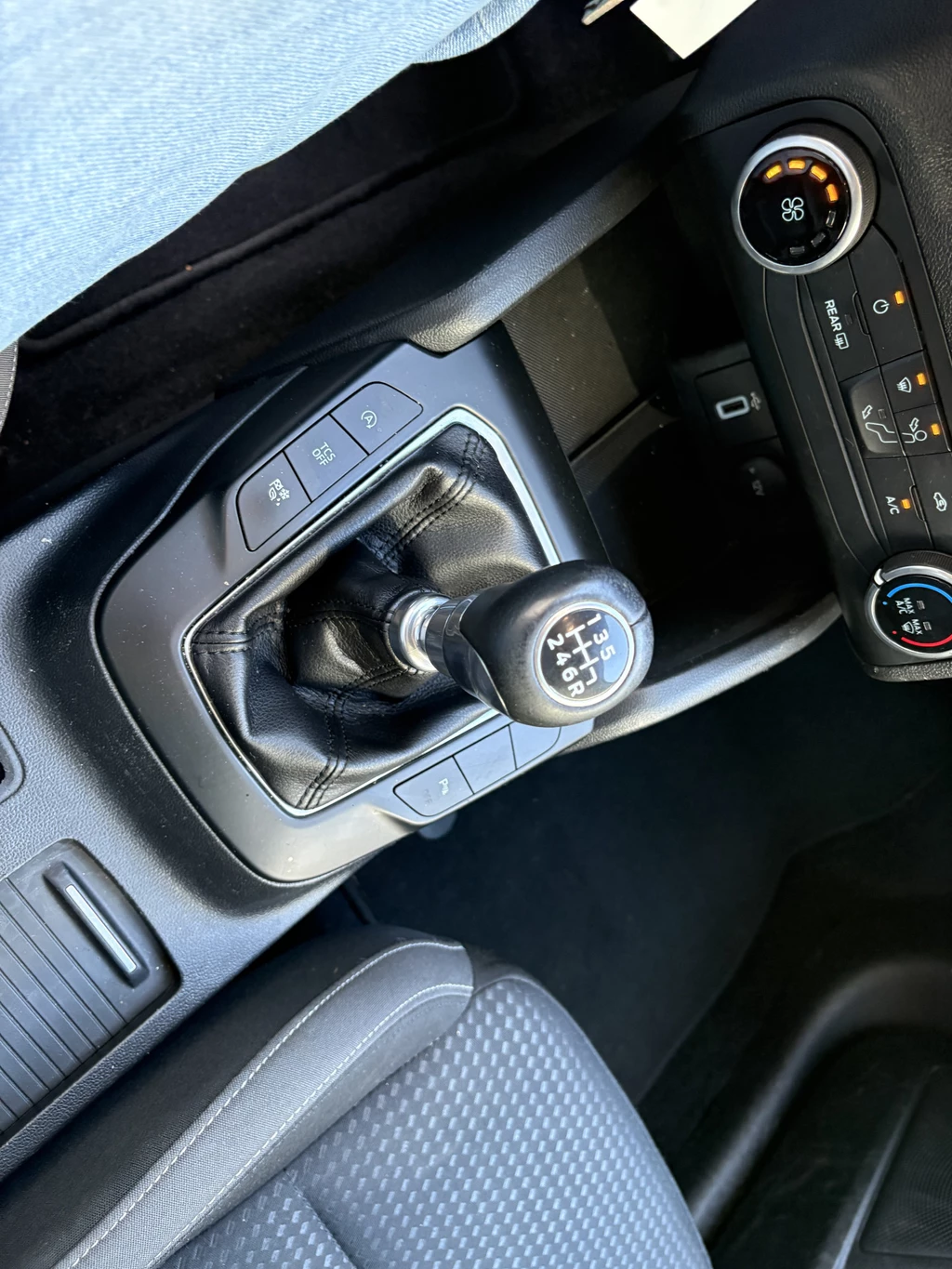 Ford Focus – foto 15