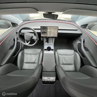 Tesla Model 3 – thumbnail 12