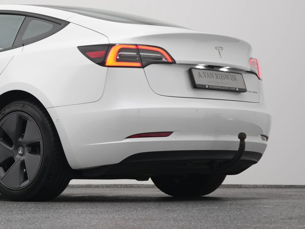 Tesla Model 3 – foto 5