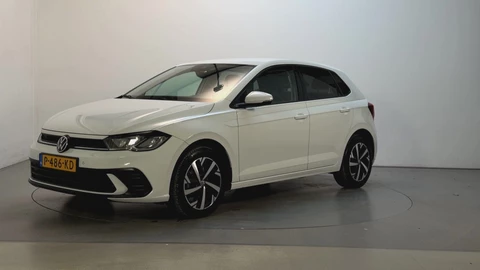 Volkswagen Polo 1.0 TSI Life Parkeersensoren Navigatie Virtual Cockpit DAB+ Airco