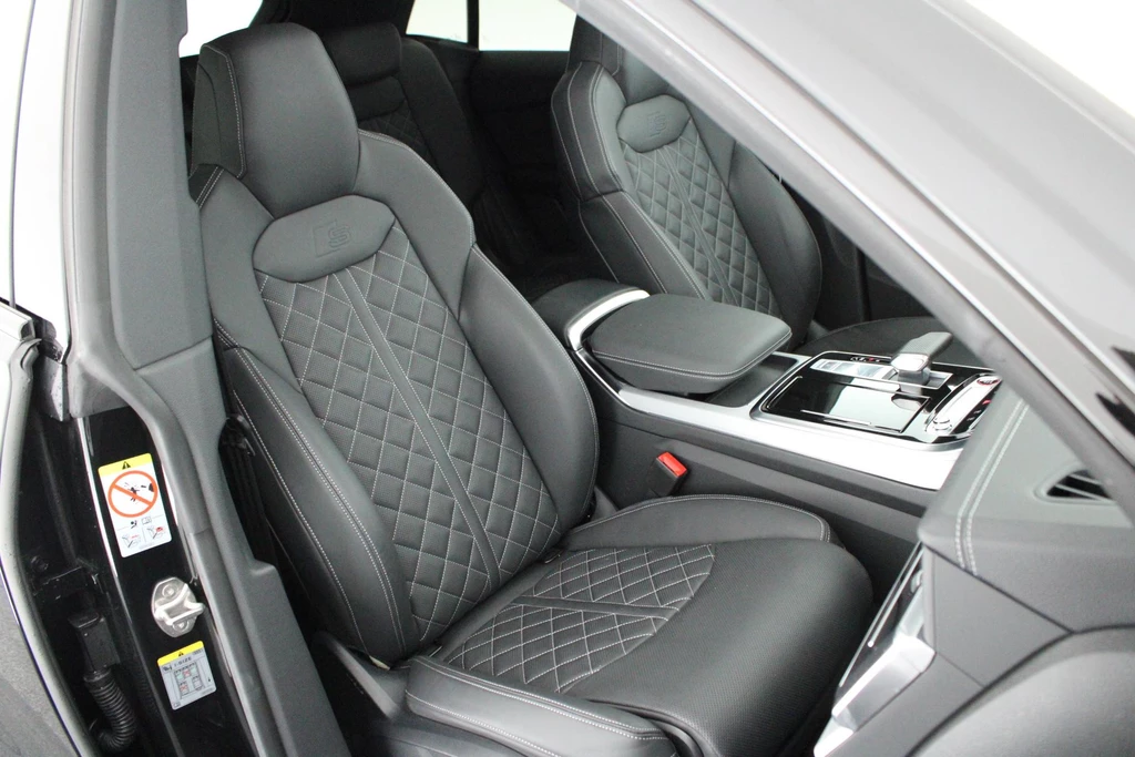 Audi SQ8 – foto 7