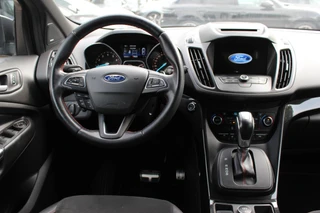 Ford Kuga – thumbnail 11