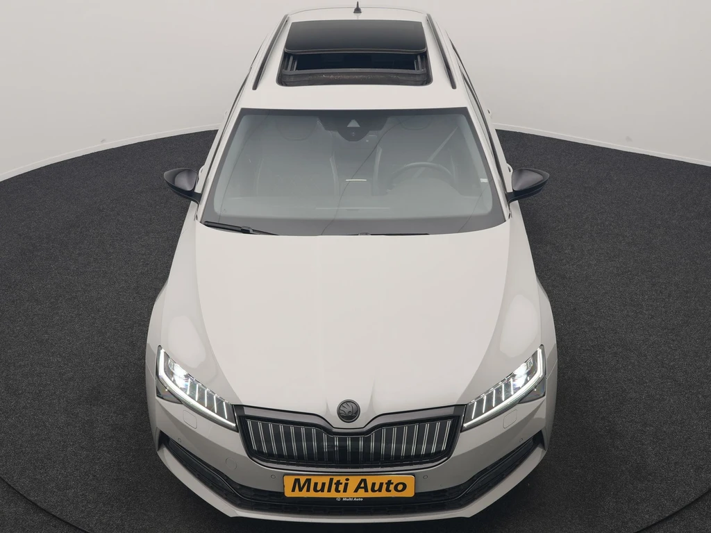 Škoda Superb – foto 12