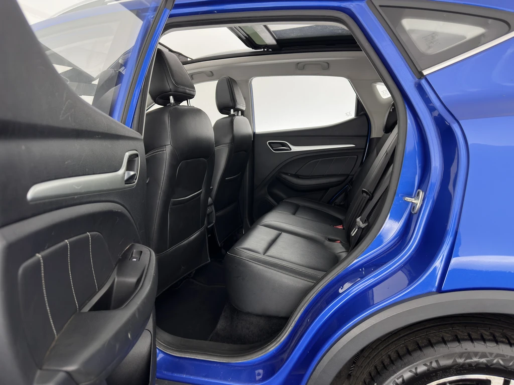 MG ZS EV – foto 11