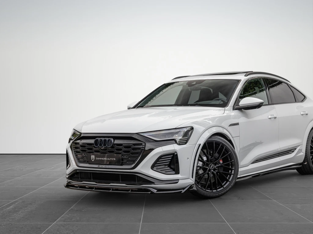Audi Q8 Sportback e-tron – foto 2