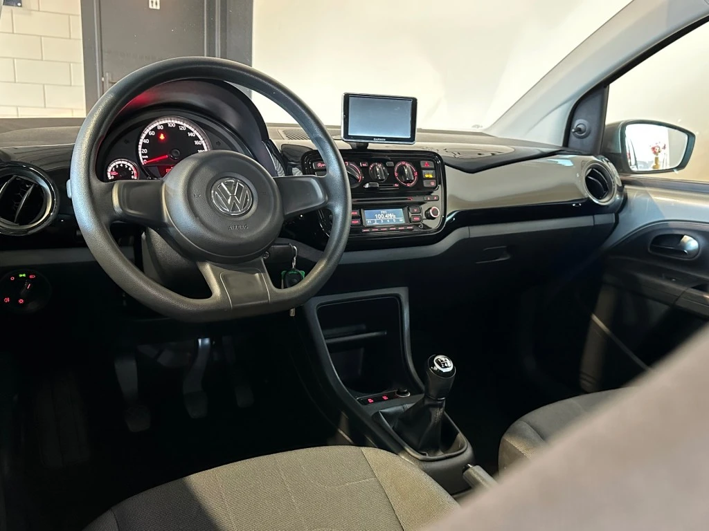 Volkswagen up! – foto 18