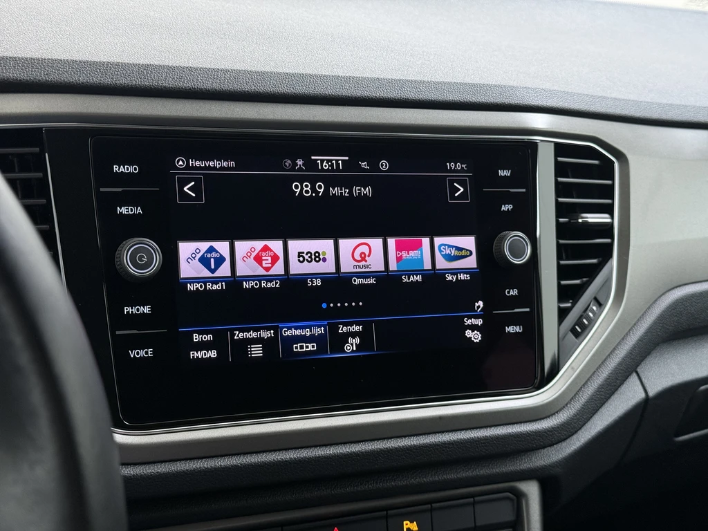 Volkswagen T-Roc – foto 18