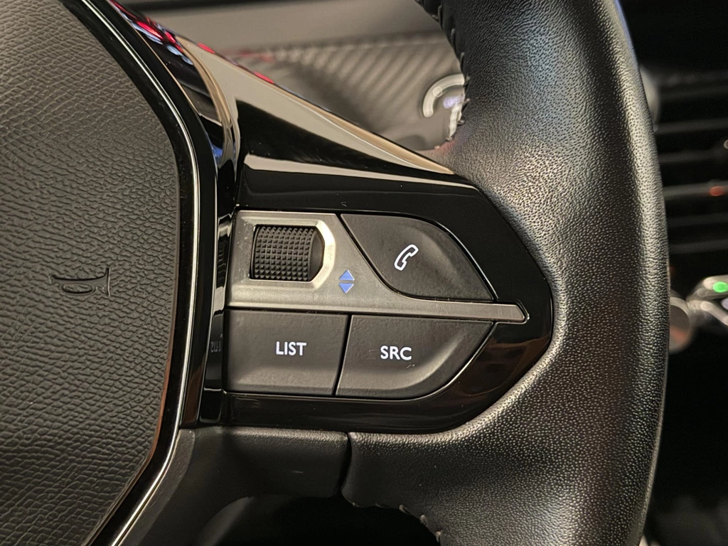 Peugeot 208 – foto 21