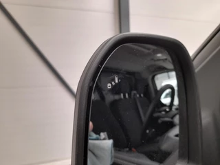 Ford Transit Custom – thumbnail 23