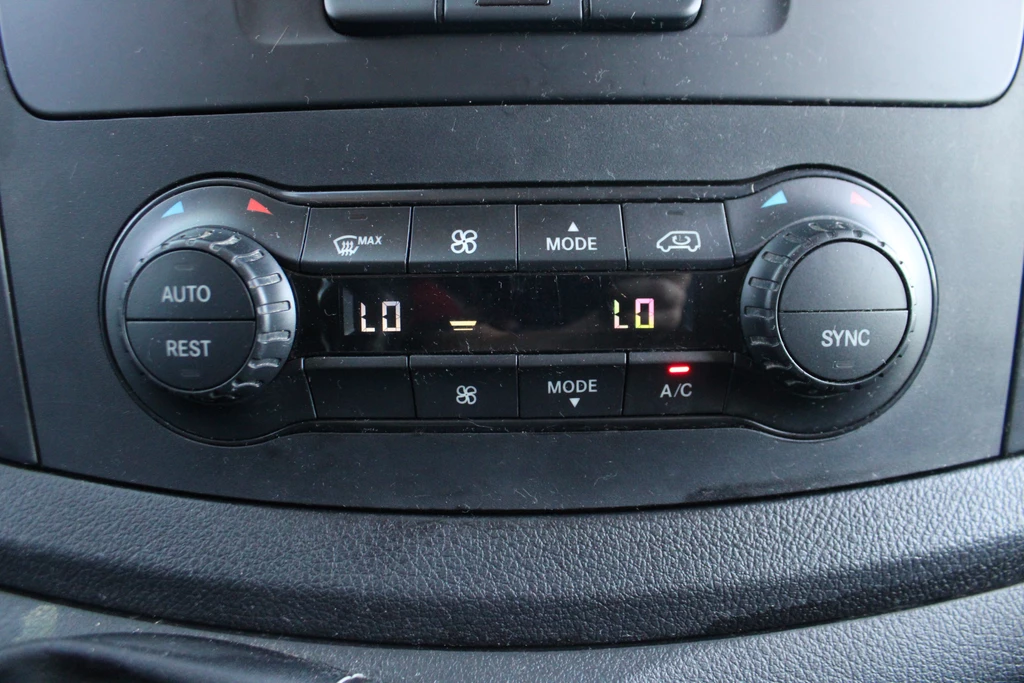 Mercedes-Benz Vito – foto 9