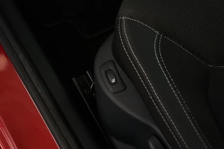 Renault Clio – thumbnail 18