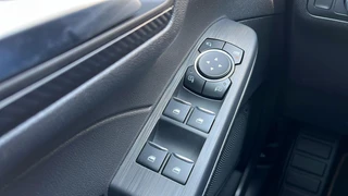 Ford Kuga – thumbnail 27