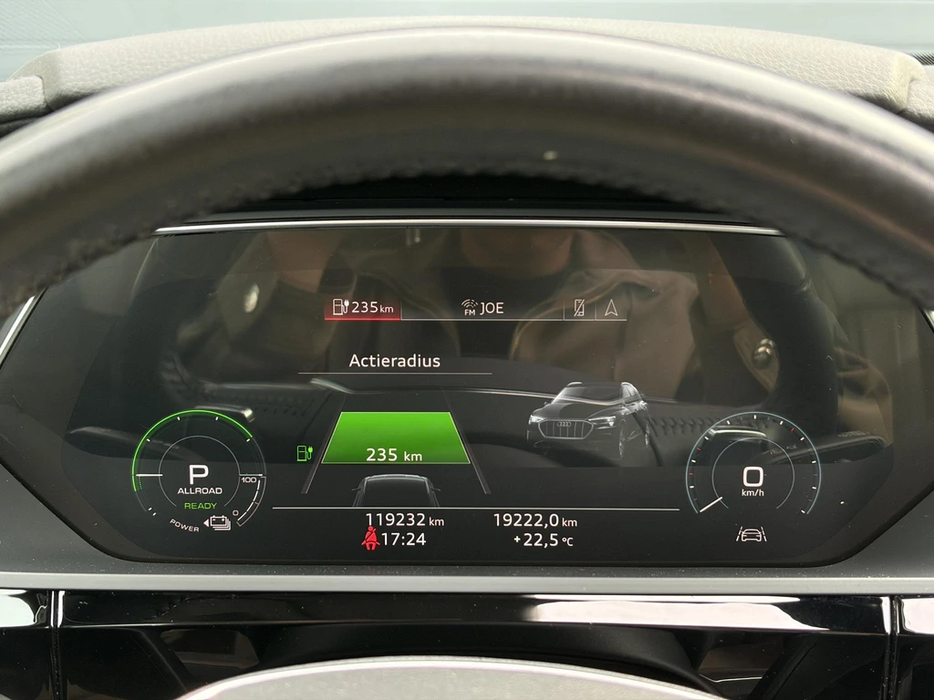 Audi e-tron – foto 16