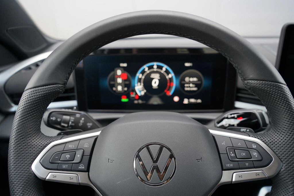 Volkswagen T-Roc – foto 16