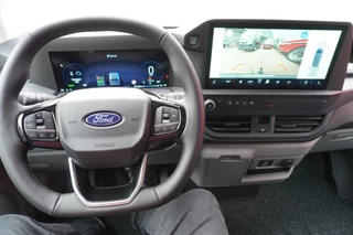 Ford Transit Custom – thumbnail 23