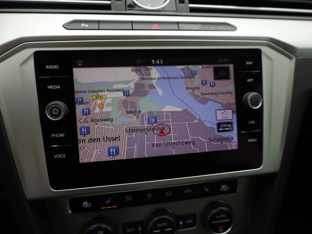 Volkswagen Passat – foto 19