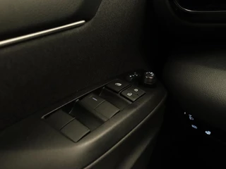 Toyota Yaris – thumbnail 23