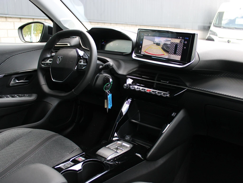 Peugeot 208 – foto 8