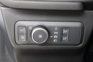 Ford Kuga – thumbnail 27