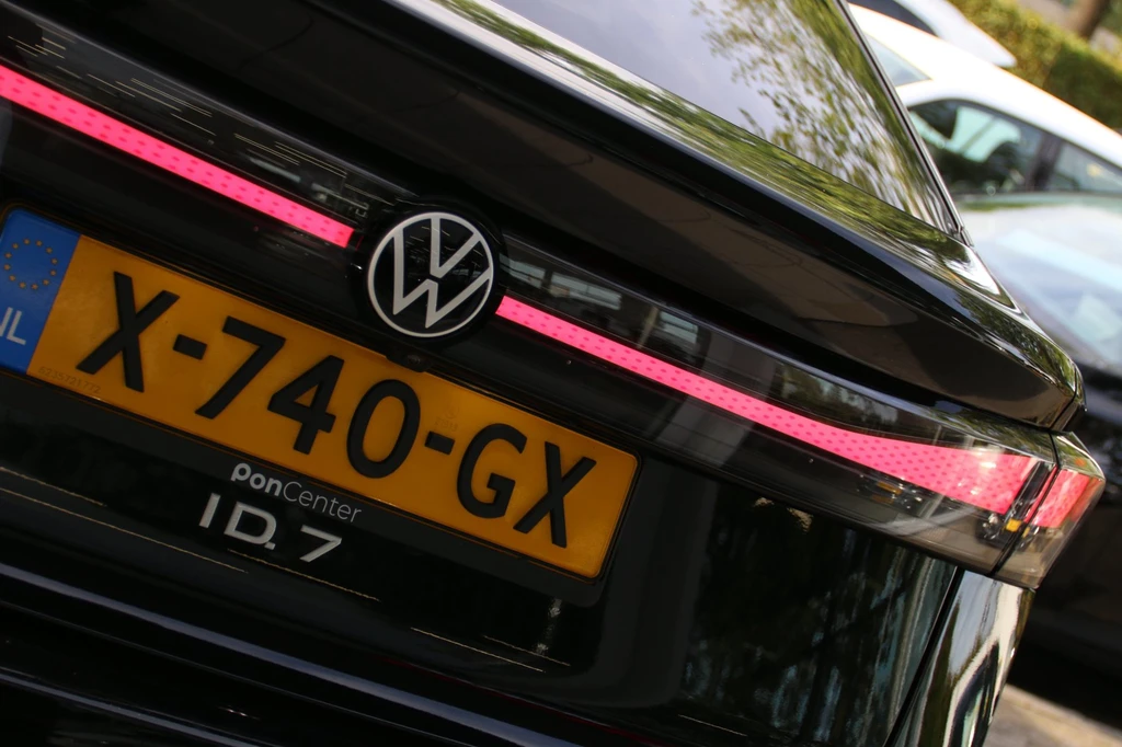 Volkswagen ID.7 – foto 8