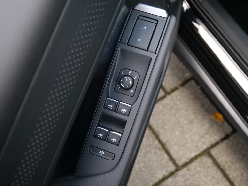 Volkswagen T-Roc – foto 32