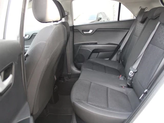 Kia Rio – thumbnail 13