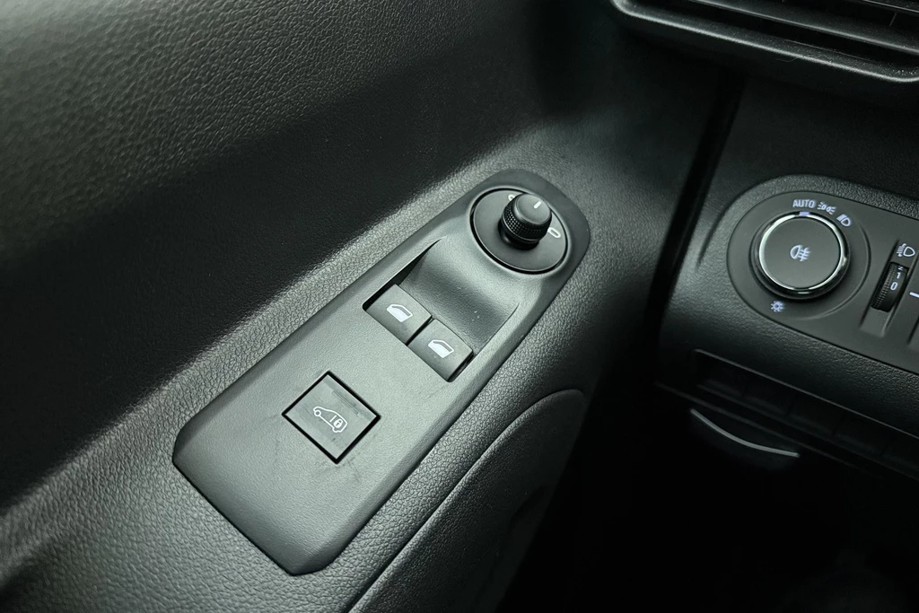 Opel Combo – foto 16
