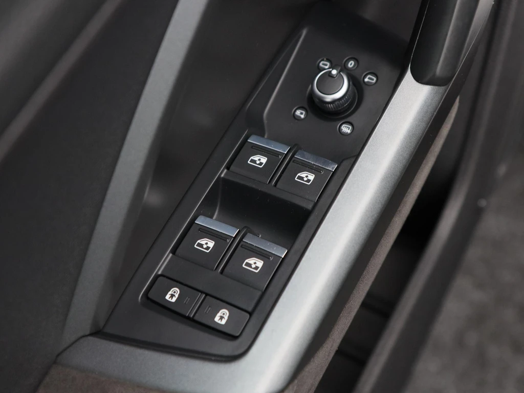Audi RSQ3 – foto 22