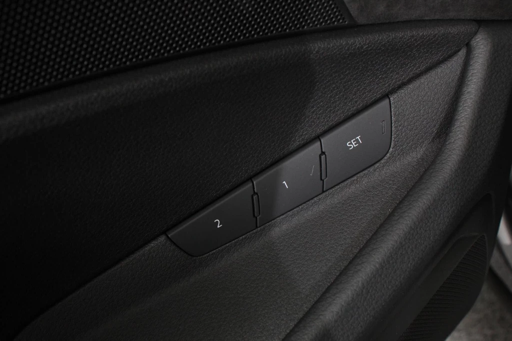 Audi e-tron – foto 13