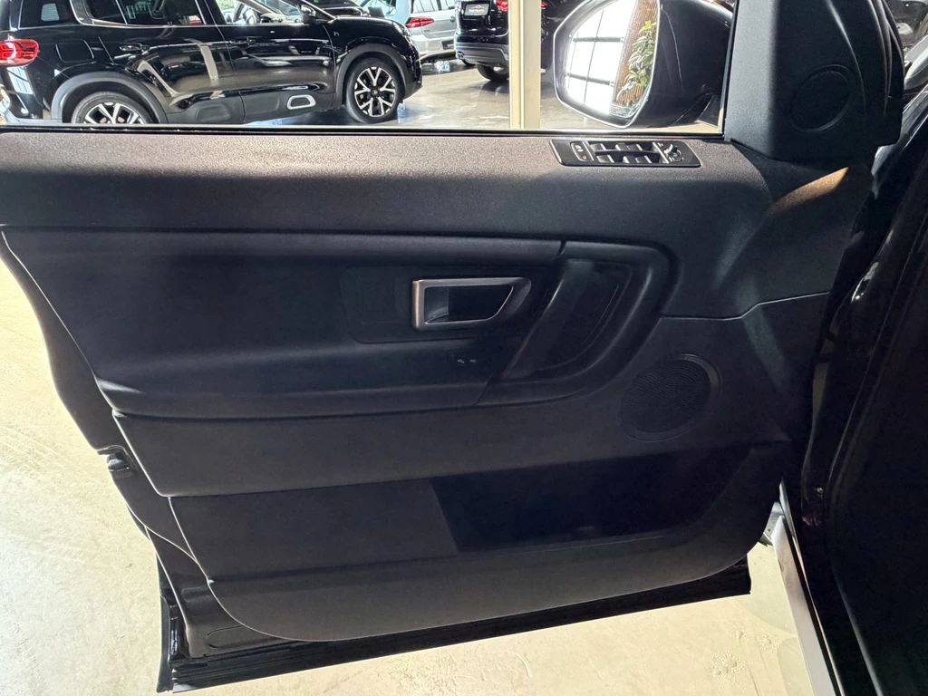 Land Rover Discovery Sport – foto 12