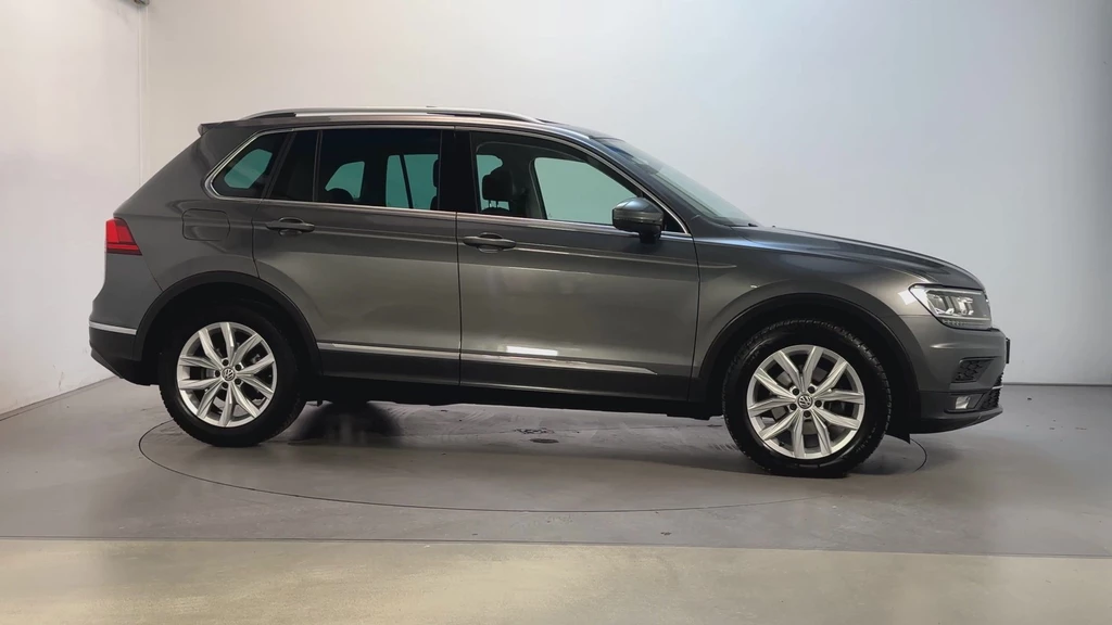 Volkswagen Tiguan – foto 6