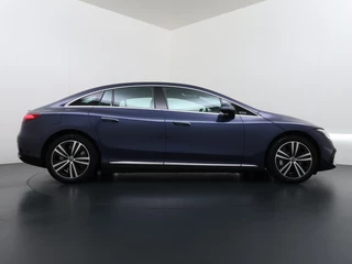 Mercedes-Benz EQE – thumbnail 7