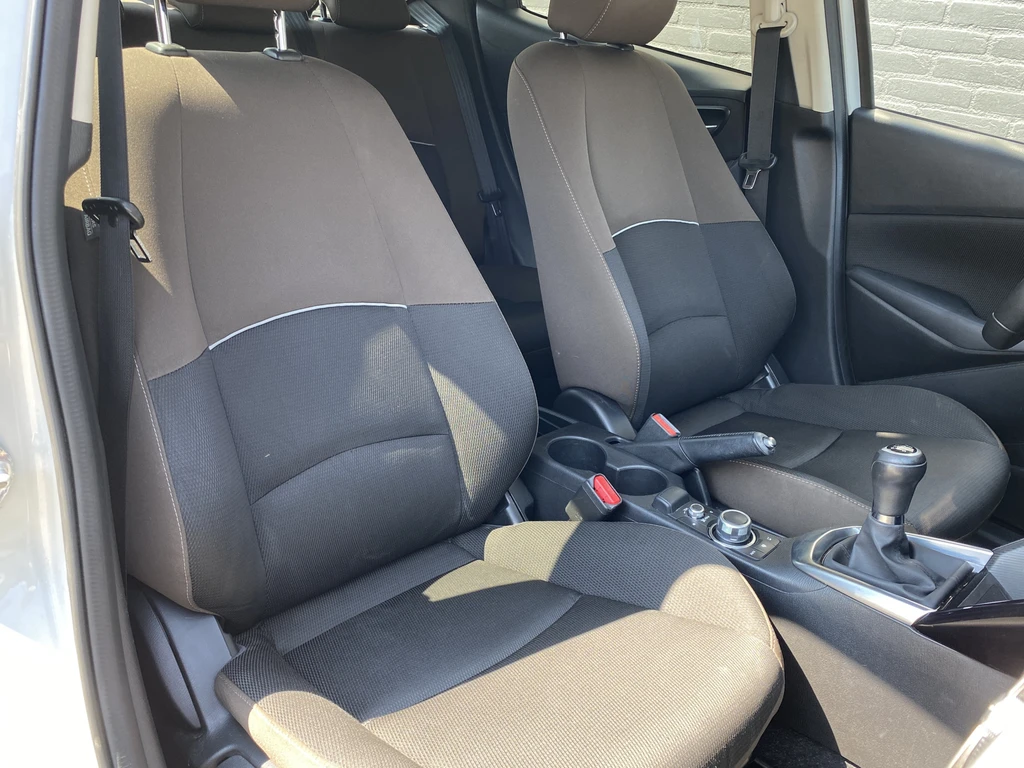 Mazda 2 – foto 17