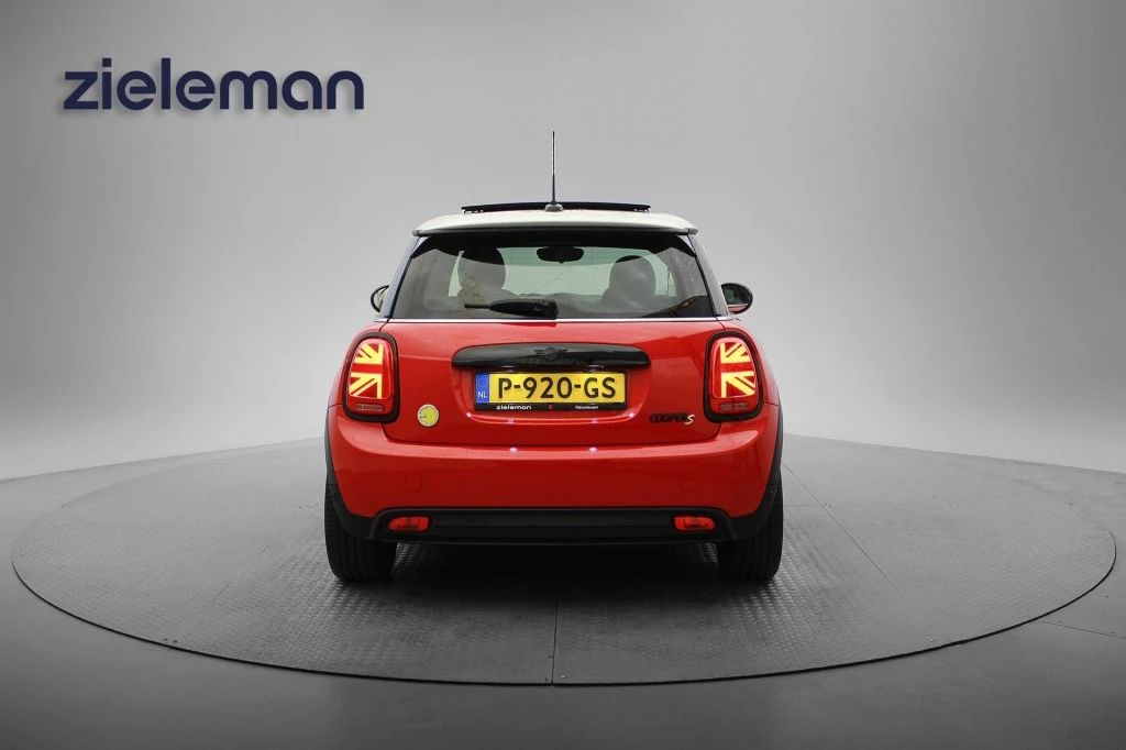 MINI Electric – foto 4