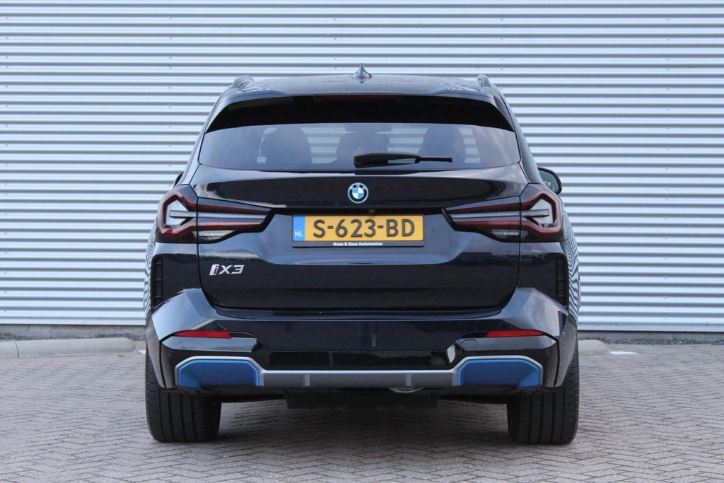 BMW iX3 – foto 5