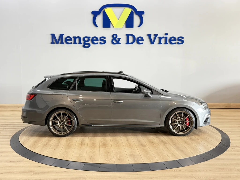 SEAT Leon – foto 6