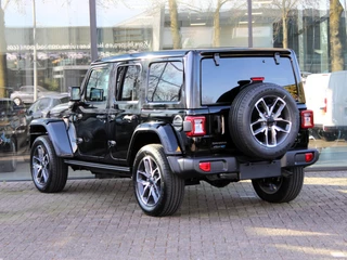 Jeep Wrangler – thumbnail 2