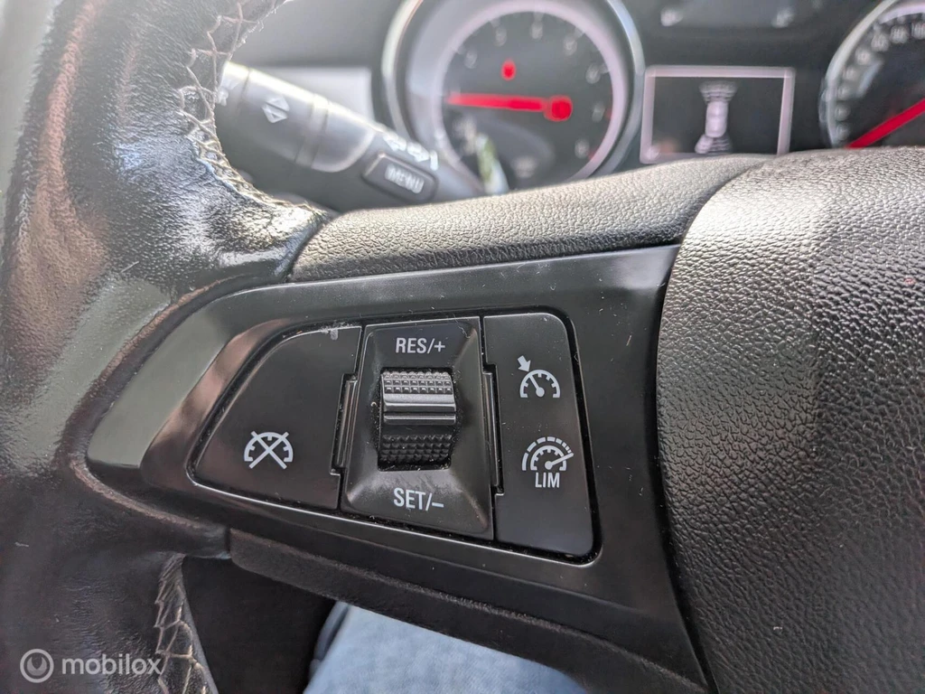 Opel Astra – foto 9
