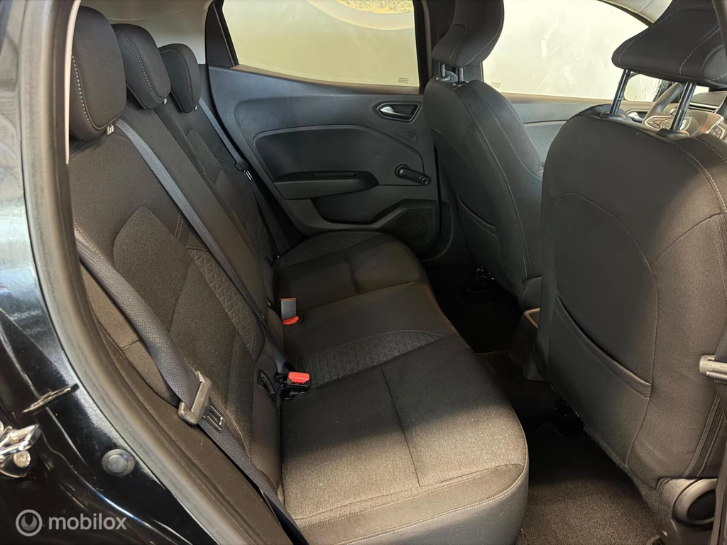 Renault Clio – foto 12